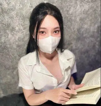 Ảnh thumbnail video Cô giáo dâm đãng thích làm con cu của học sinh của mình cứng